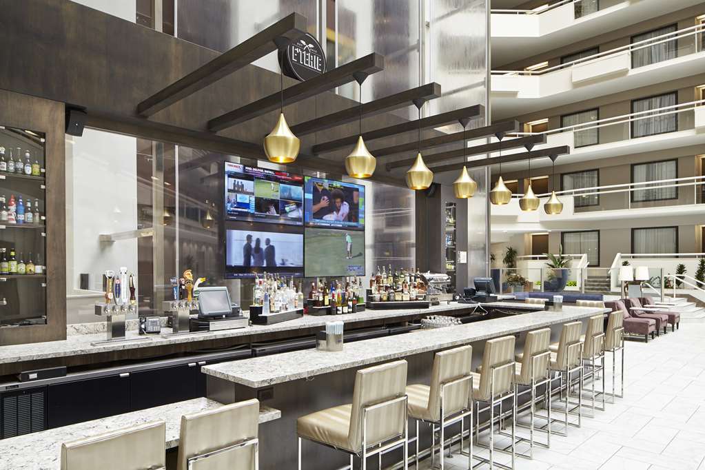 Doubletree By Hilton Boston-Milford Hotel Restaurante foto